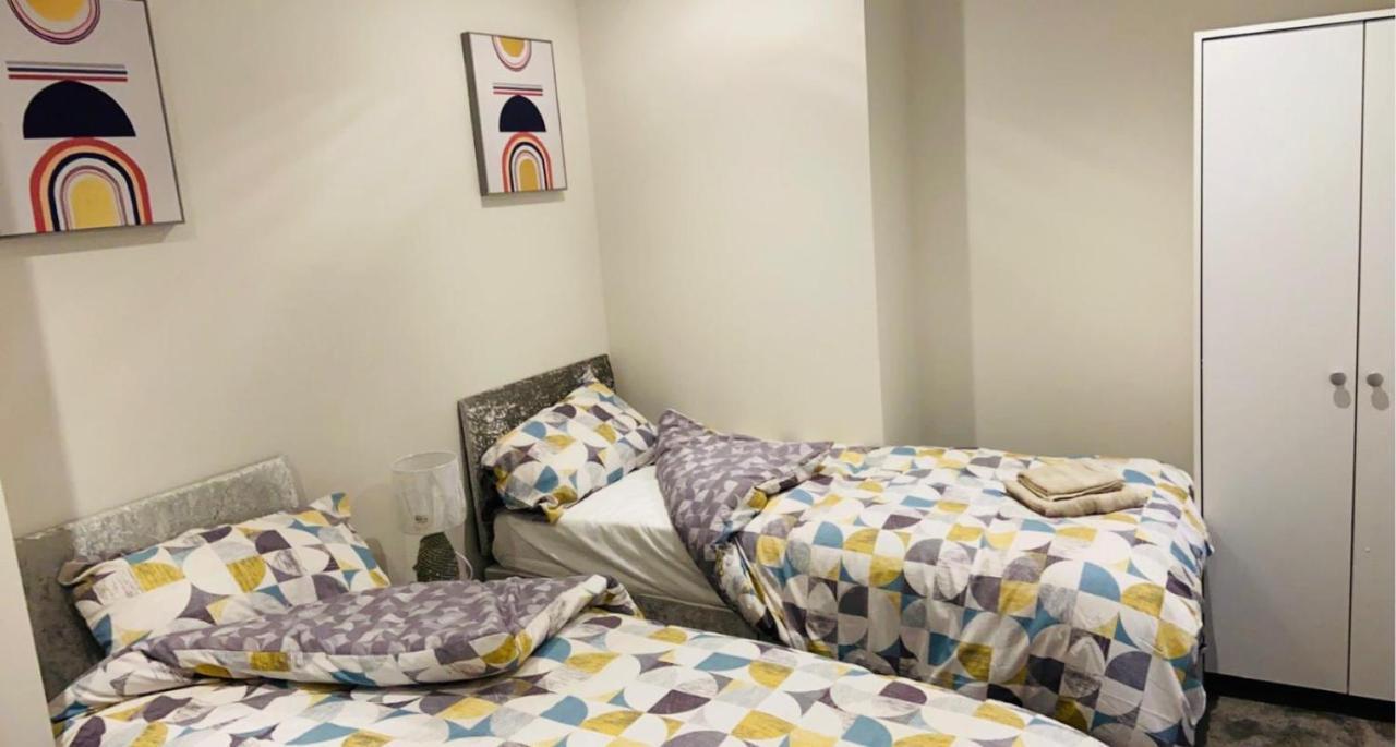 Green Lantern, Private En-Suite Double Bedroom 阿夫雷 外观 照片